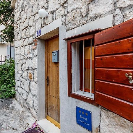 Apartment Dalmatian Cottage Спліт Екстер'єр фото