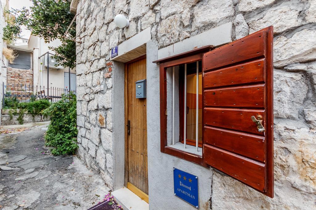 Apartment Dalmatian Cottage Спліт Екстер'єр фото